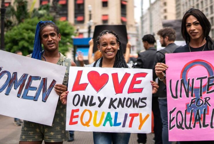 LGBTQ Advocacy Group Urges Schools to Inform Students About Law Mandating Disclosure of TransNonbinary Status