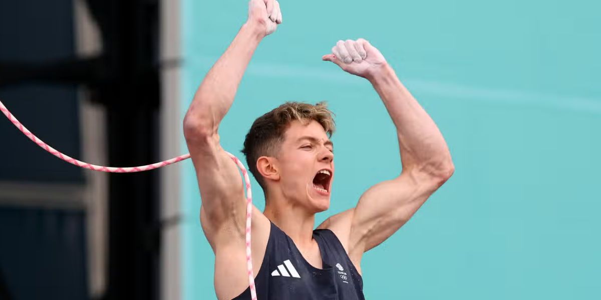 Team GB Celebrates Teenager Roberts' Gold in Climbing