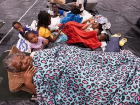 Fleeing the Storm Georgia, Florida Residents Evacuate Before Helene Hits