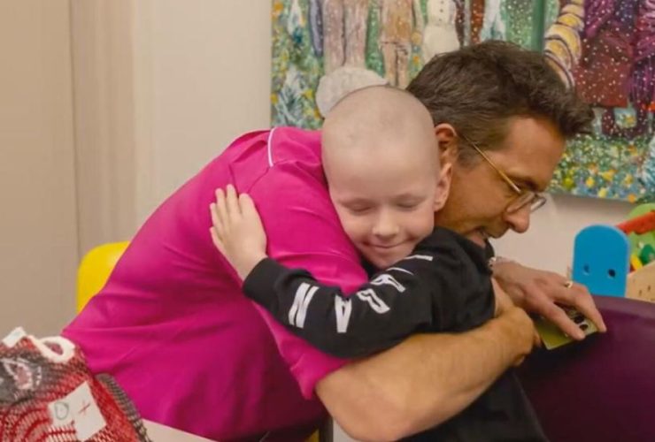 Ryan Reynolds Brightens a Young Cancer Patient's Day with Surprise Visit at Boston Hospital