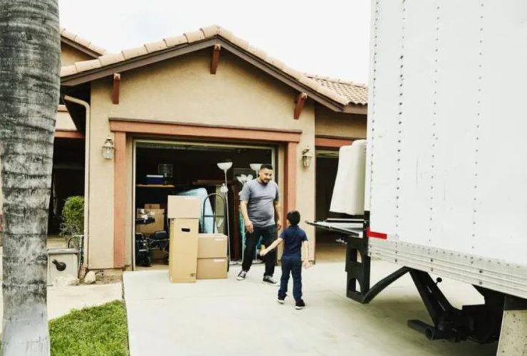 Exodus in the Sunshine State 7 Florida Towns People Are Fleeing in 2024