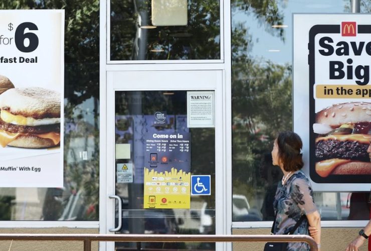 Fast Food Prices Surge in California After Minimum Wage Increase