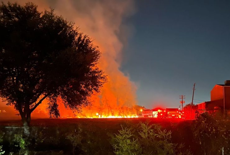 Four Dead in Houston as Helicopter Collides with Radio Tower and Bursts Into Flames