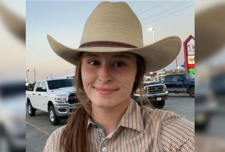 Kansas Rodeo Grieves Miss Teen Rodeo Kansas Dies in Car Crash, Injuring Five Others