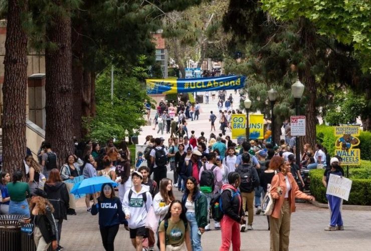 Moving Away 7 California Towns Facing an Urgent Resident Exodus