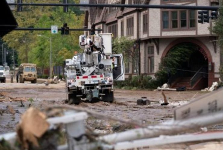 NC Flood Disaster 35 Lives Lost, 600 Missing in Buncombe County After Helene Strikes