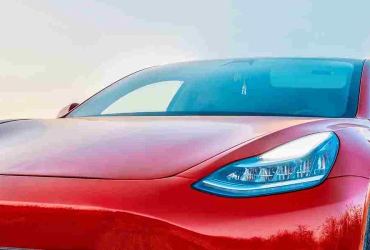 Restoring a Tesla for $15K Teen Finds Unexpected Data on Car’s Computer