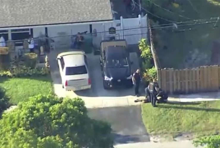 Woman Defends Herself in Lauderhill Suspected Purse Snatcher Stabbed, Hospitalized in Stable Condition