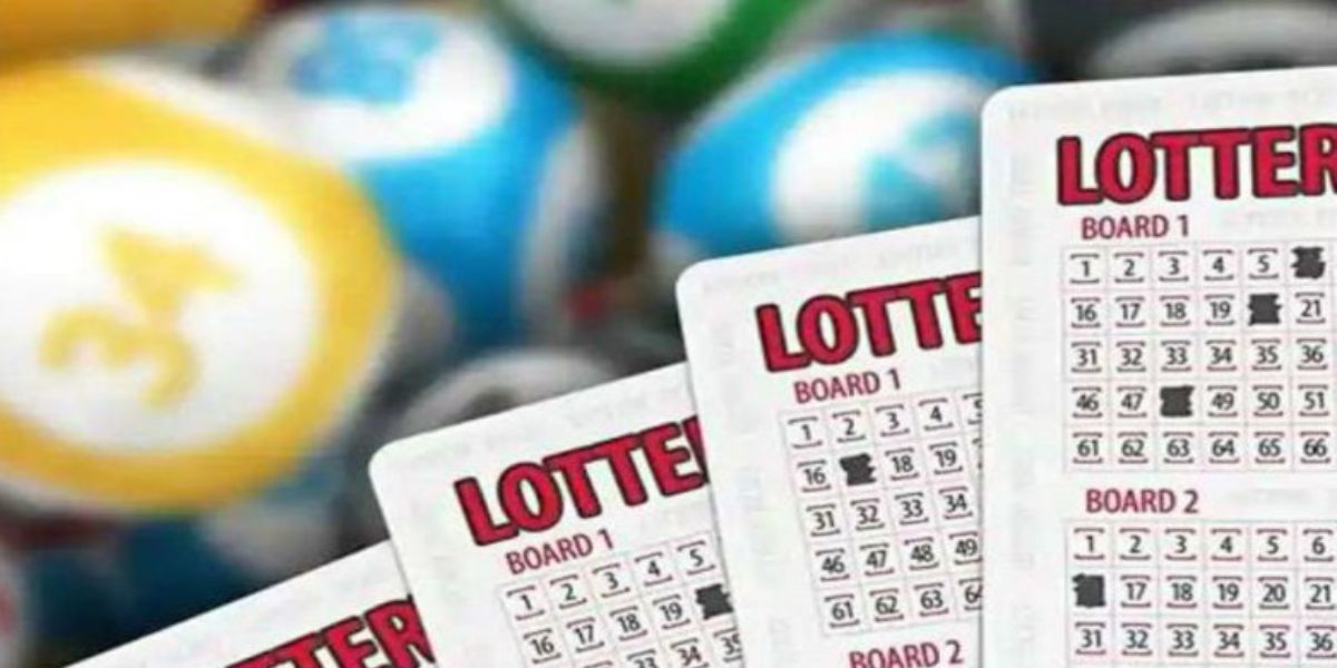 $25,000 a Year for Life Kansas Lottery Winner Hits the Jackpot