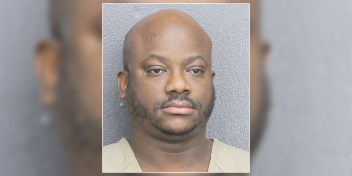 Broward Tax Preparer Arrested for Stealing from Seniors in Credit Card Fraud Scheme, AG Says