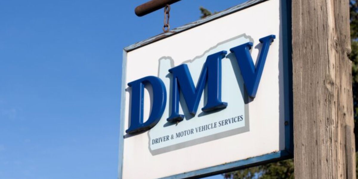 DMV Announcement License Invalid for Travel in the Country as of This Date