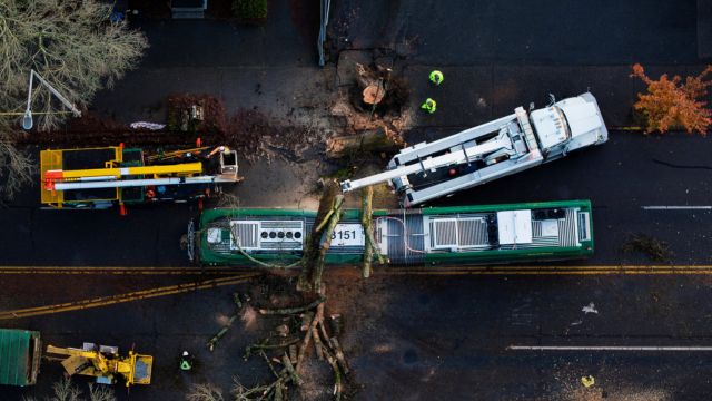 Deadly Bomb Cyclone Strikes Washington State, 2 Confirmed Dead