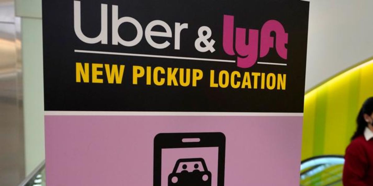 Uber and Lyft Announce New Driver Minimum Wage Starting December 1