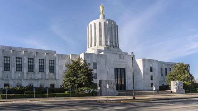 Get Ready: New Oregon Laws Set to Take Effect on January 1, 2025