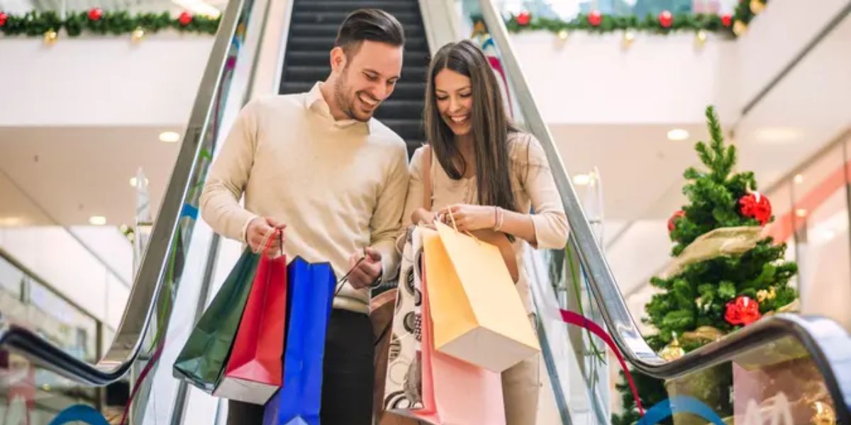 Late Christmas Shoppers Face Higher Prices in December, Here’s What to Know