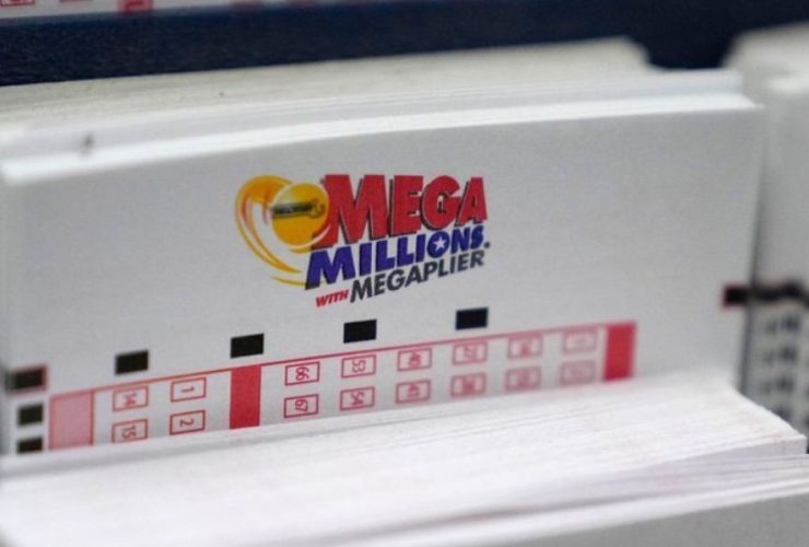 Maryland Lottery Player’s Big Win Leaves Him 'In Shock,' - 'Nearly Falling Out of Truck'