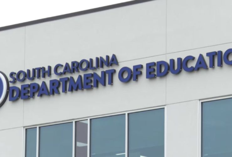 SC Education Superintendent Advocates for $50,000 Teacher Starting Salary in 2025
