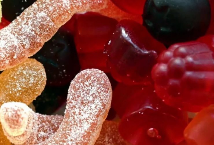 Should Red 40 Be Banned? Why the FDA Continues to Allow This Dye in Food