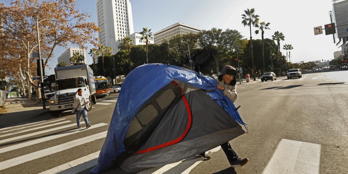 Southern California Authorities Remove 68 Homeless People from Encampment