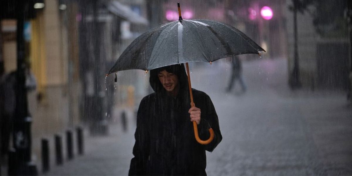 Windy Weather Expected Tonight in Western WA, Rainy Weekend Ahead