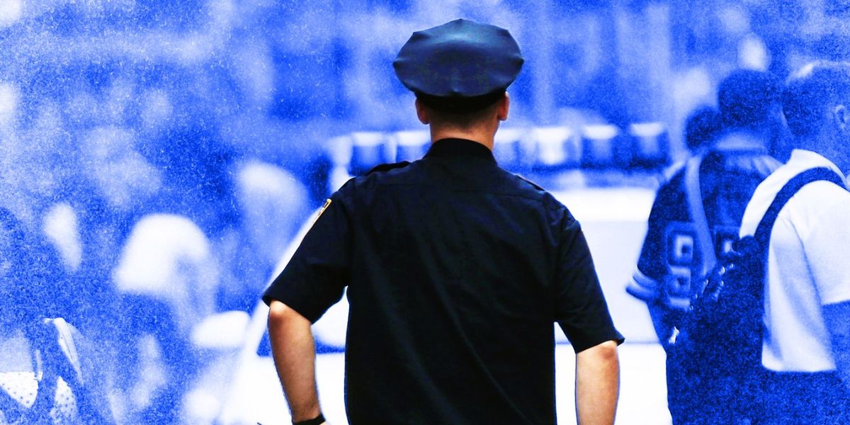 New Law Would Alert the Public to Genuine Police Officers vs. Imposters