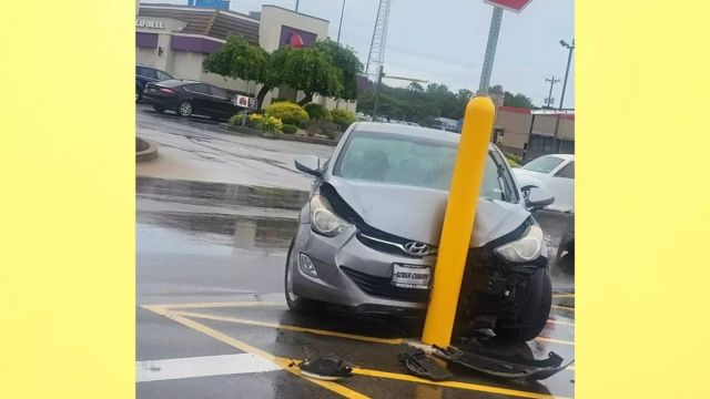 The Infamous Yellow Pole at Indiana Walmart Continues to Baffle Drivers