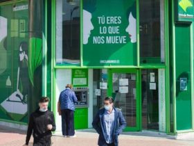 Unicaja Banco Reduce el Interés de su Hipoteca Fija en Mayo 2025 Una de las Más Competitivas del Mercado